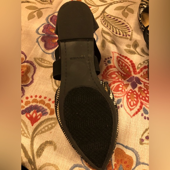 Rampage Crisscross Flats - Picture 4 of 4